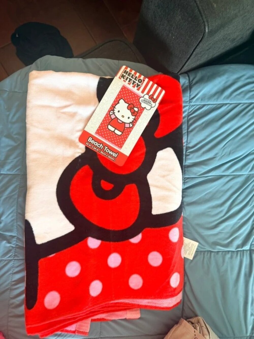 Brand New hello kitty towel